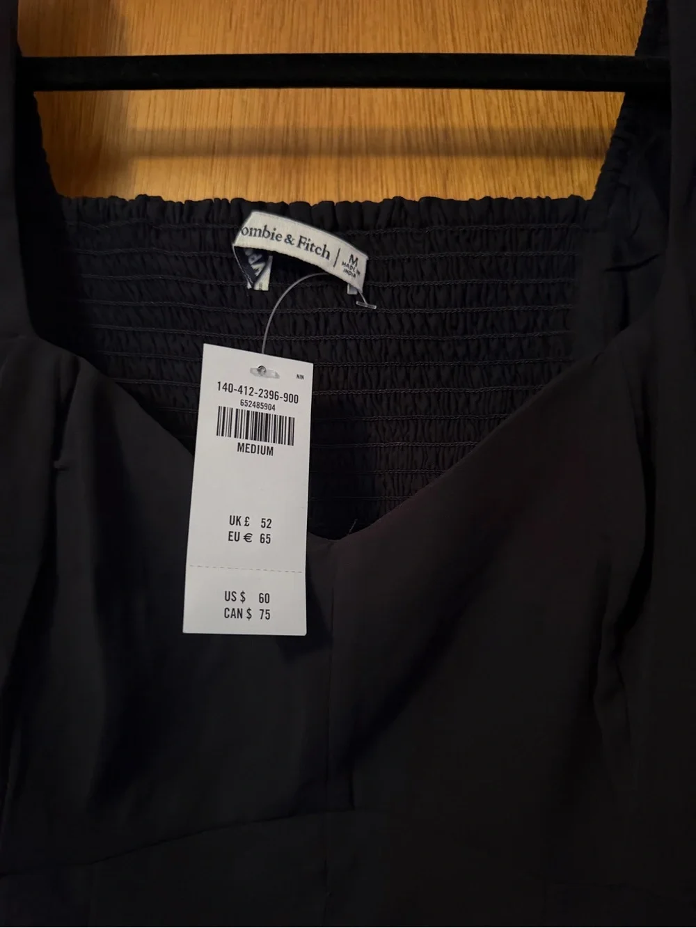 Black Puff-Sleeve Square Neck crop top